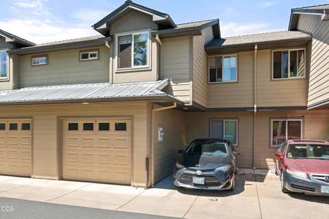 Tiny photo for 37 N Mountain Avenue, Ashland, OR 97520 (MLS # 220225105)