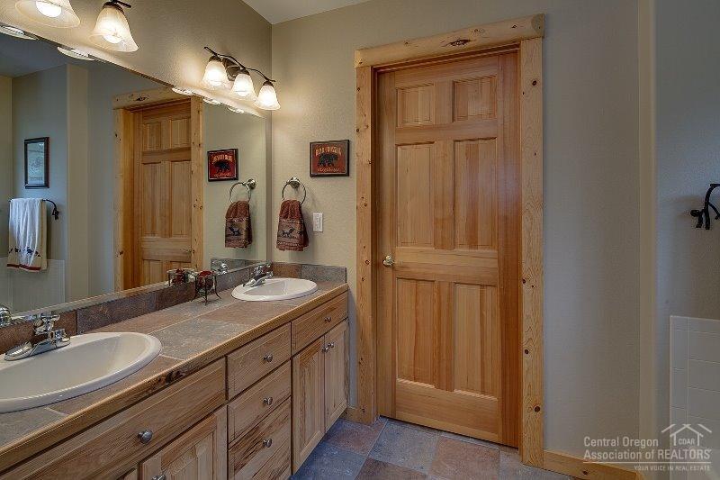 Fairway Crest Village - Residential