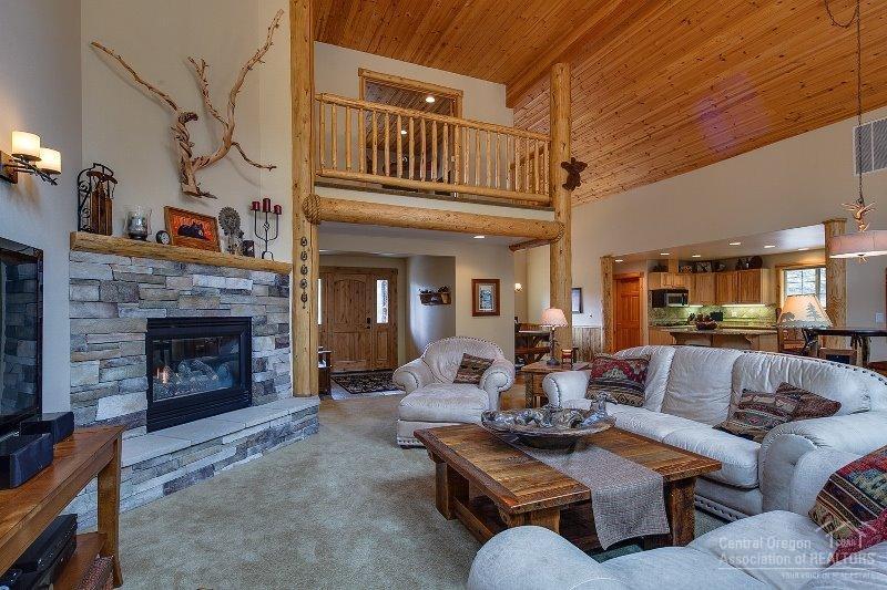 Fairway Crest Village - Residential