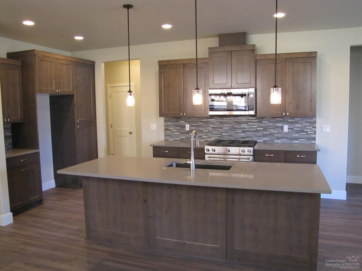 Tuscany Pines - Residential