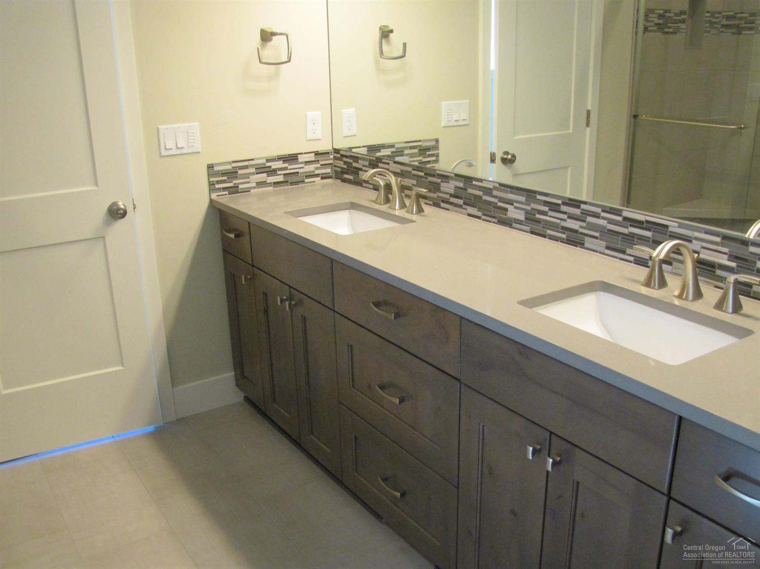 Tuscany Pines - Residential