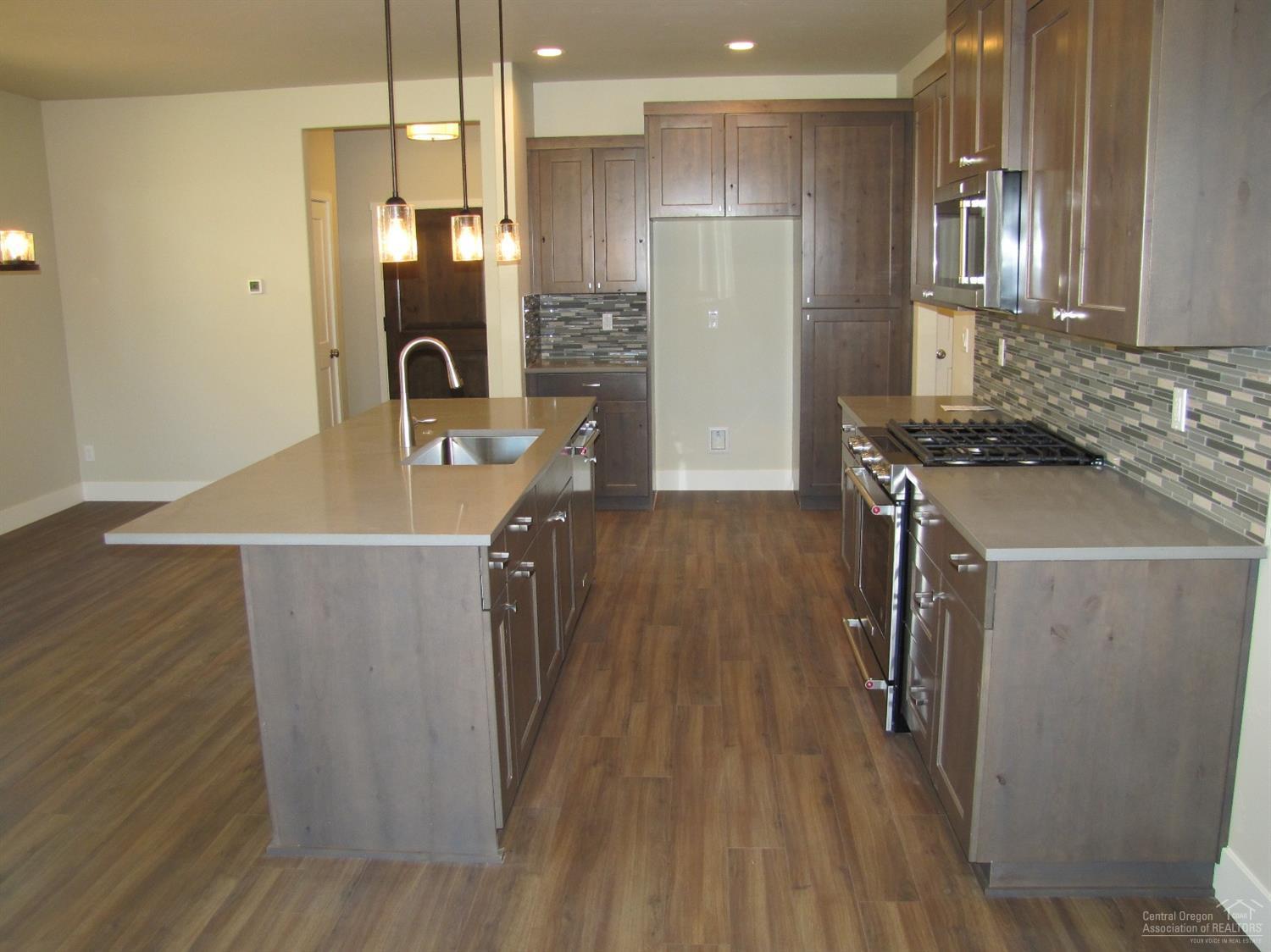 Tuscany Pines - Residential