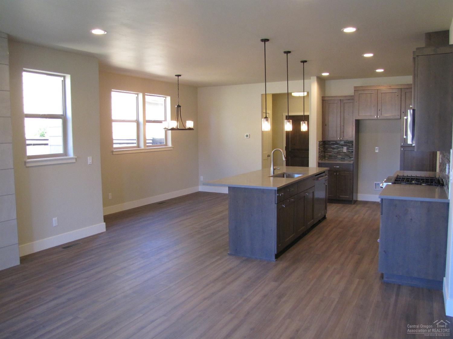 Tuscany Pines - Residential