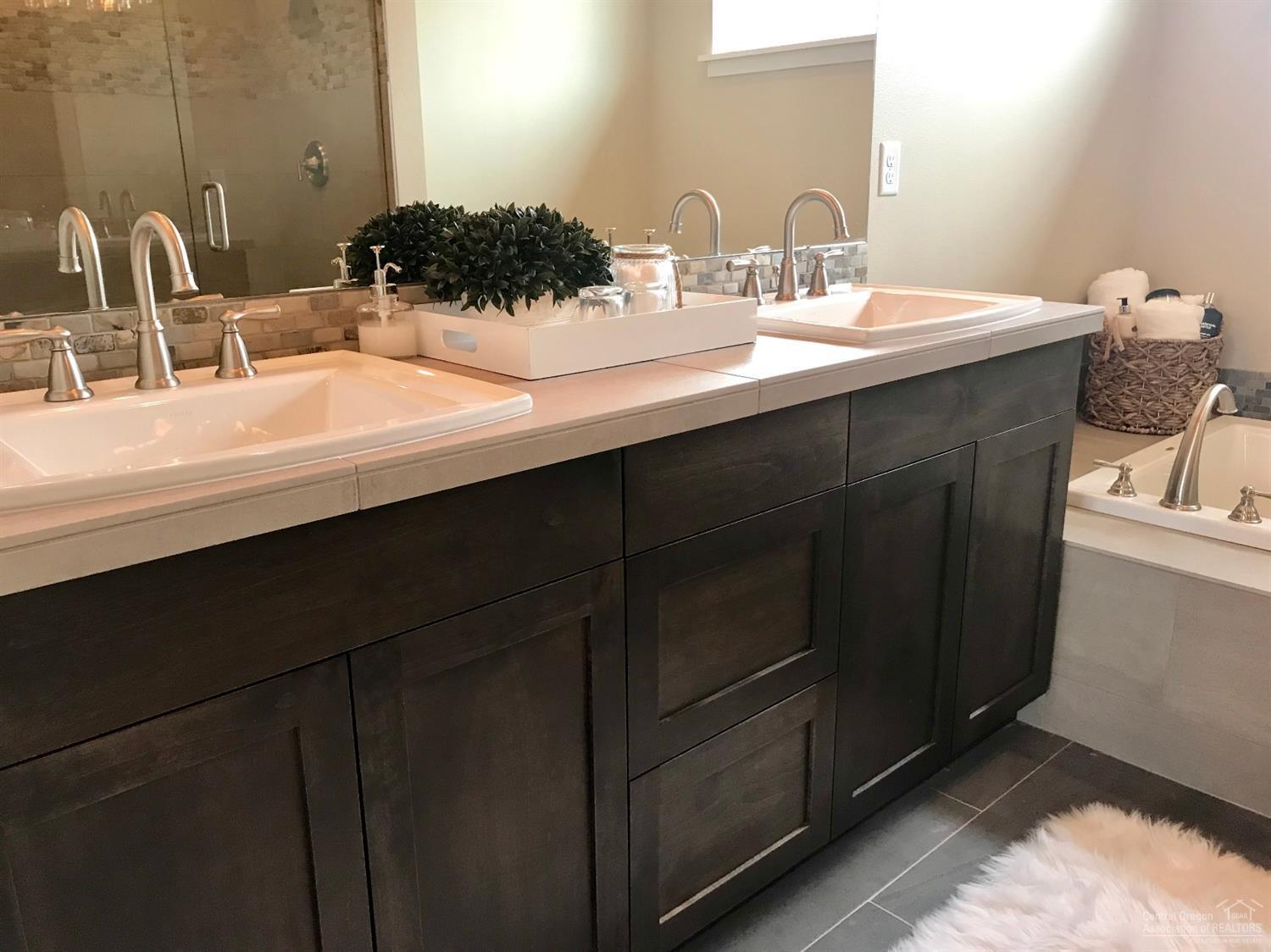 Farmington Reserve - Residential