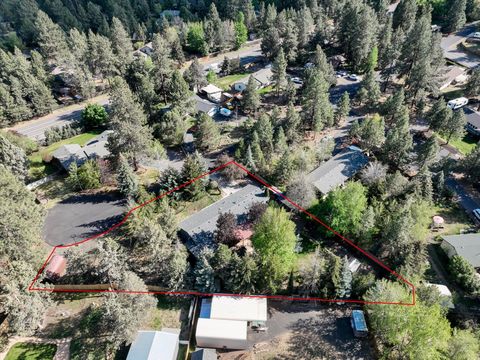 Tiny photo for 20570 Whitehaven Lane, Bend, OR 97702 (MLS # 220221157)