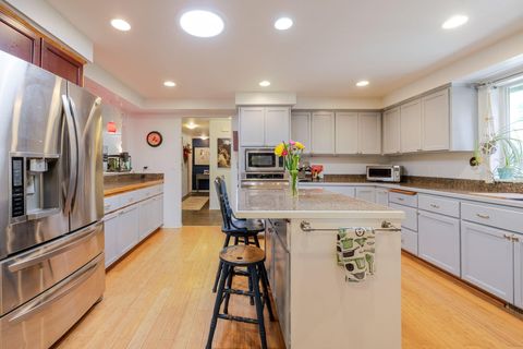 Tiny photo for 20570 Whitehaven Lane, Bend, OR 97702 (MLS # 220221157)