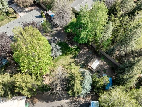 Tiny photo for 20570 Whitehaven Lane, Bend, OR 97702 (MLS # 220221157)