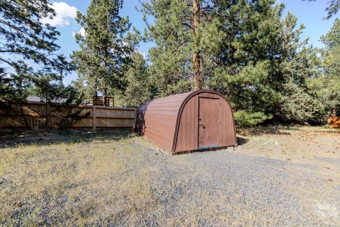 Tiny photo for 20570 Whitehaven Lane, Bend, OR 97702 (MLS # 220221157)