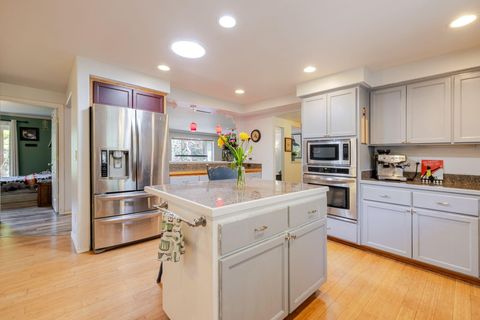 Tiny photo for 20570 Whitehaven Lane, Bend, OR 97702 (MLS # 220221157)