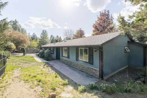 Tiny photo for 20570 Whitehaven Lane, Bend, OR 97702 (MLS # 220221157)