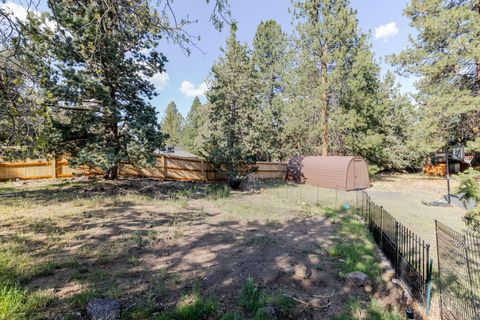 Tiny photo for 20570 Whitehaven Lane, Bend, OR 97702 (MLS # 220221157)