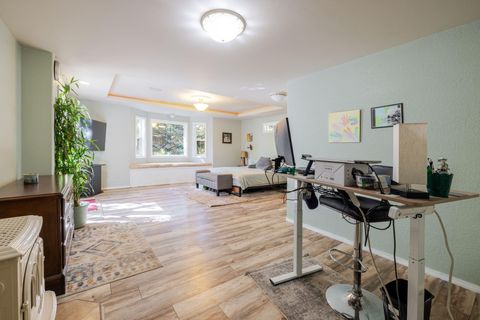 Tiny photo for 20570 Whitehaven Lane, Bend, OR 97702 (MLS # 220221157)
