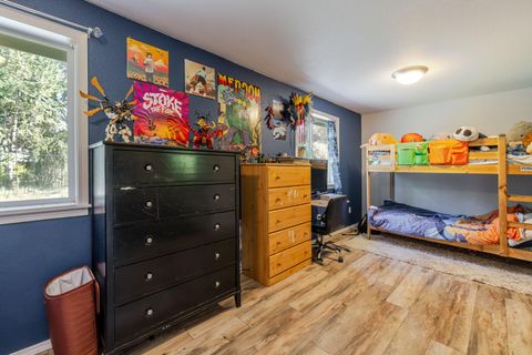 Tiny photo for 20570 Whitehaven Lane, Bend, OR 97702 (MLS # 220221157)