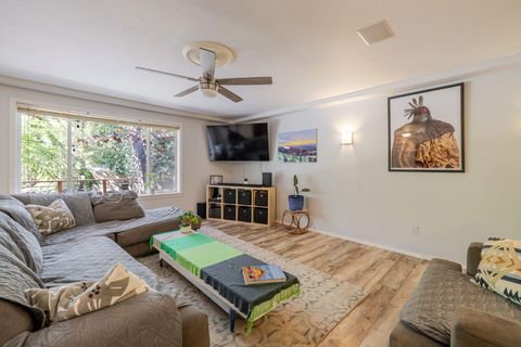 Tiny photo for 20570 Whitehaven Lane, Bend, OR 97702 (MLS # 220221157)