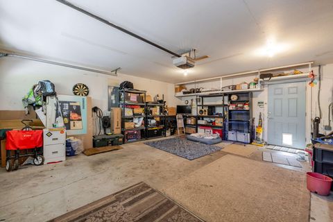 Tiny photo for 20570 Whitehaven Lane, Bend, OR 97702 (MLS # 220221157)