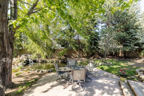 Tiny photo for 20570 Whitehaven Lane, Bend, OR 97702 (MLS # 220221157)