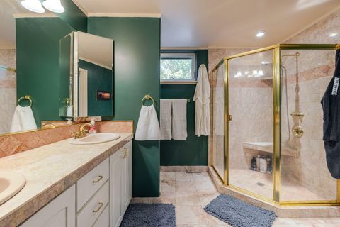 Tiny photo for 20570 Whitehaven Lane, Bend, OR 97702 (MLS # 220221157)