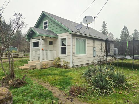 Tiny photo for 130 W Obrien Street, OBrien, OR 97534 (MLS # 220212925)