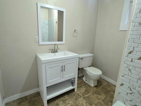 Tiny photo for 130 W Obrien Street, OBrien, OR 97534 (MLS # 220212925)