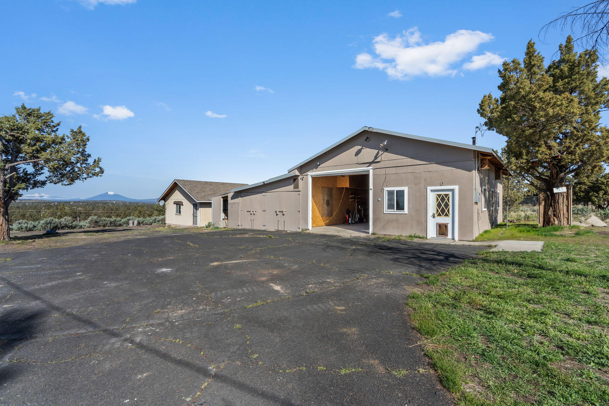 16568 SW Steelhead Road
