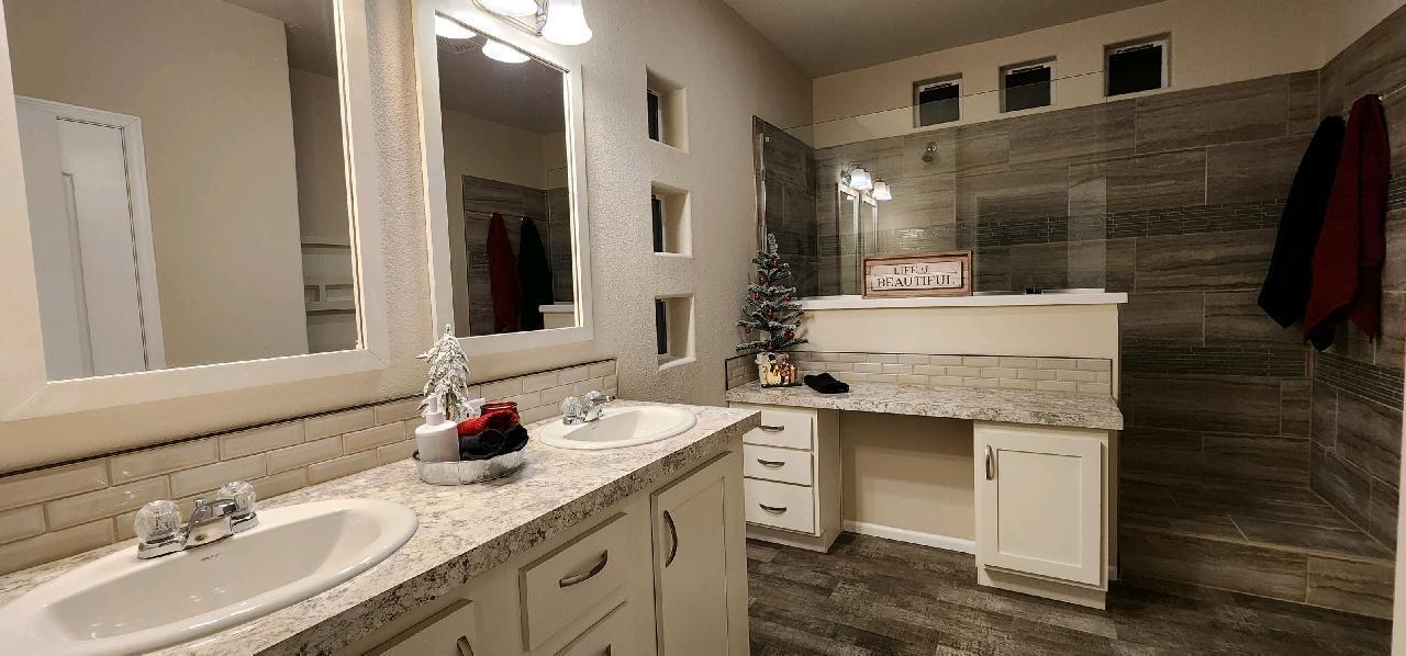 Singing Pines - Residential