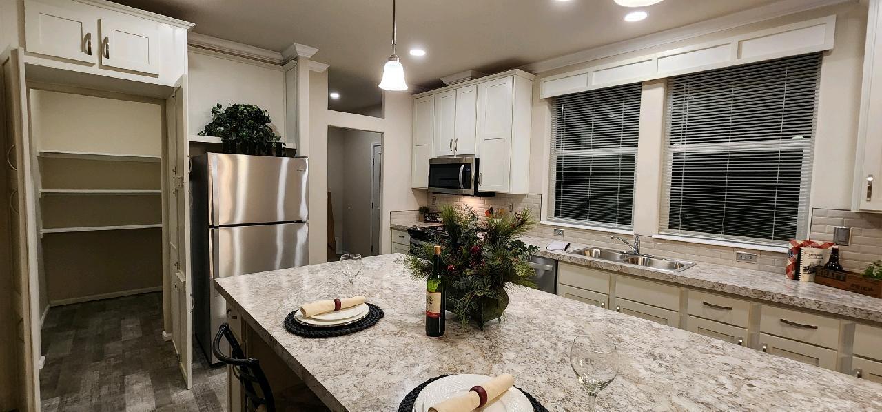 Singing Pines - Residential