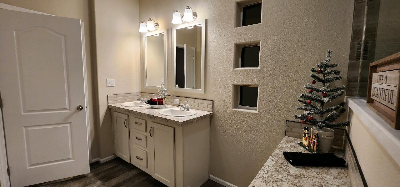 Singing Pines - Residential