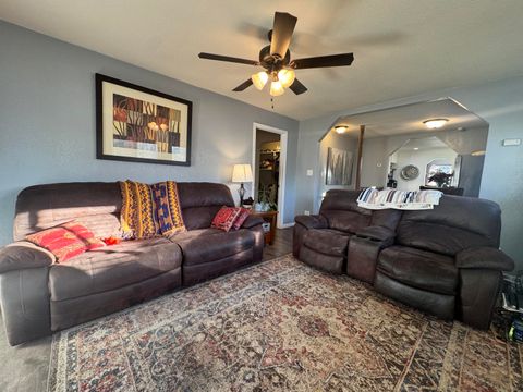 Tiny photo for 2427 Applegate Avenue, Klamath Falls, OR 97601 (MLS # 220213826)