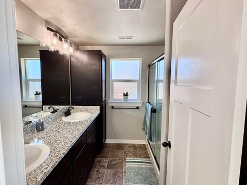 Tiny photo for 166 Nadine Lane, Central Point, OR 97502 (MLS # 220214259)