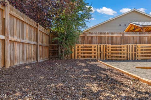 Tiny photo for 16465 Riley Drive, La Pine, OR 97739 (MLS # 220226849)