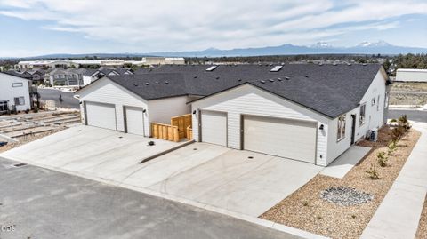 Tiny photo for 3932 SW 39th Street #Lot 39, Redmond, OR 97756 (MLS # 220225387)