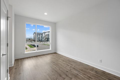 Tiny photo for 12430 SW 171st Terrace, Beaverton, OR 97007 (MLS # 220217522)