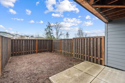 Tiny photo for 12430 SW 171st Terrace, Beaverton, OR 97007 (MLS # 220217522)