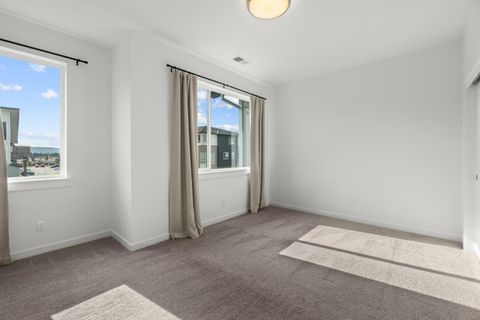 Tiny photo for 12430 SW 171st Terrace, Beaverton, OR 97007 (MLS # 220217522)