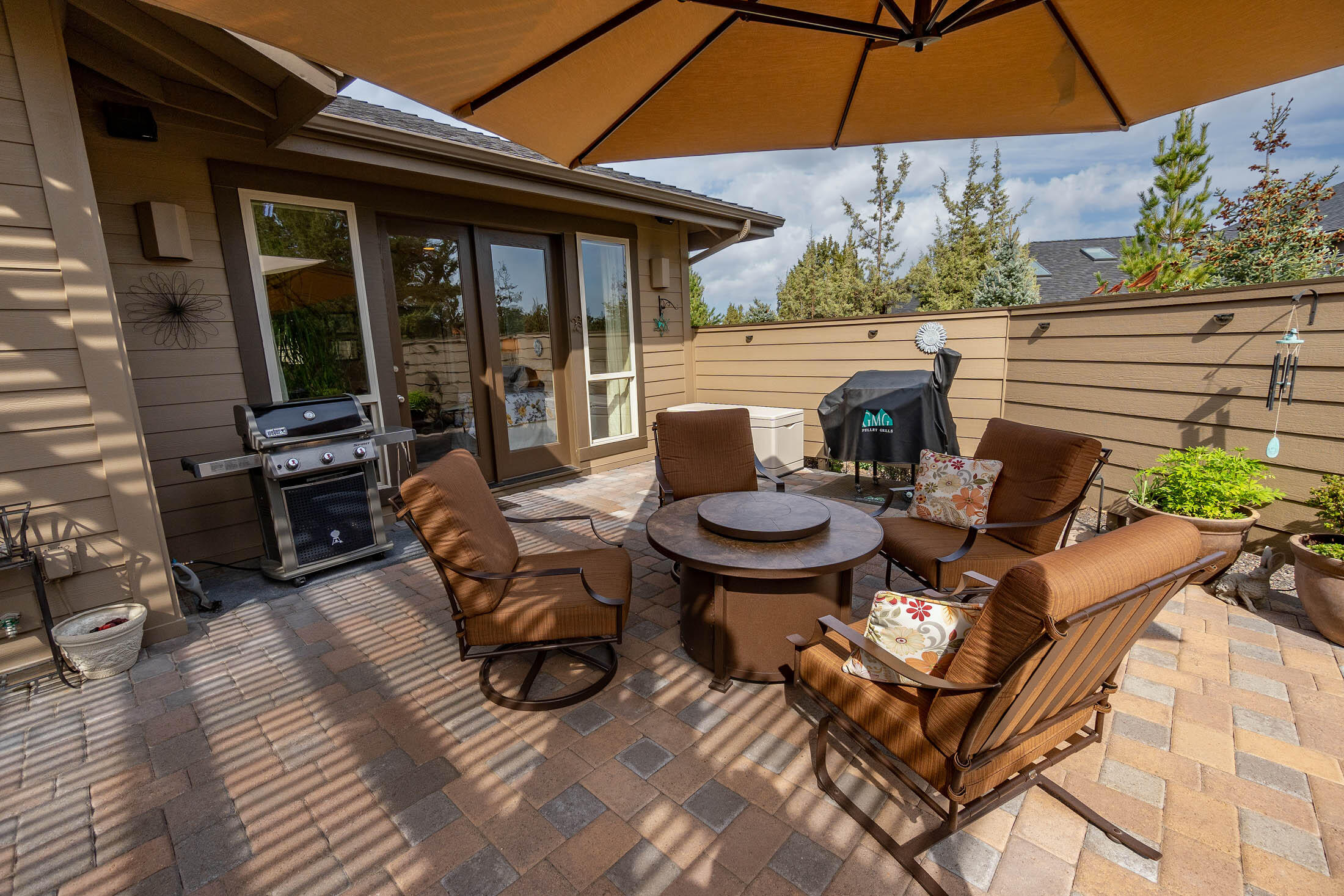 Eagle Crest - Residential