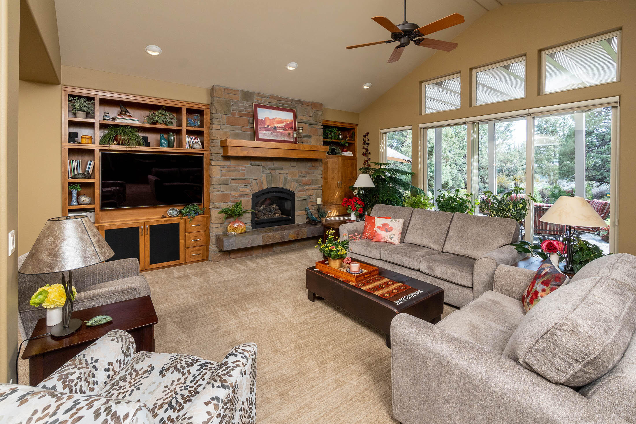 Eagle Crest - Residential