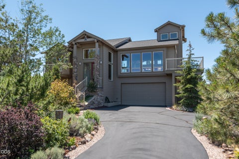 Photo of 2269 Hawk Owl Court, Redmond, OR 97756 (MLS # 220222981)