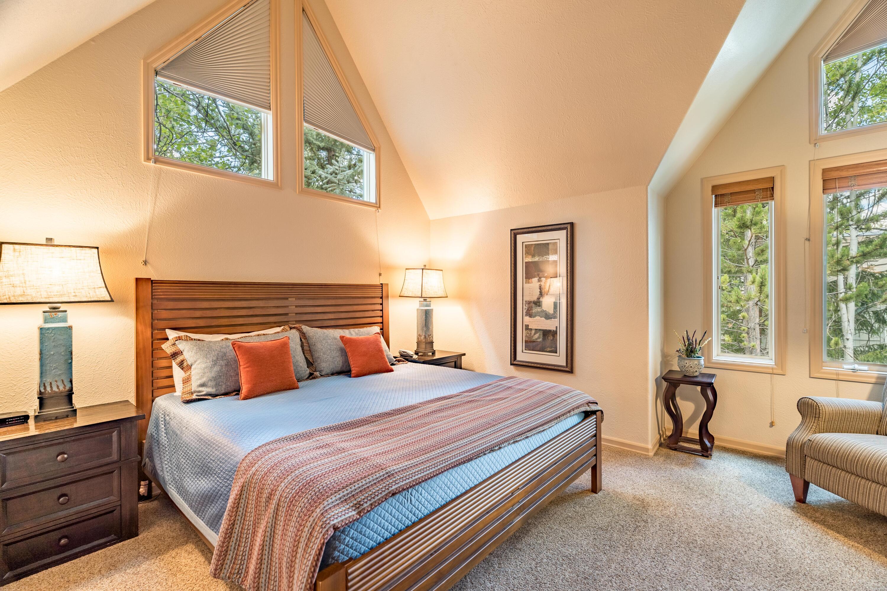 StoneTH - Residential