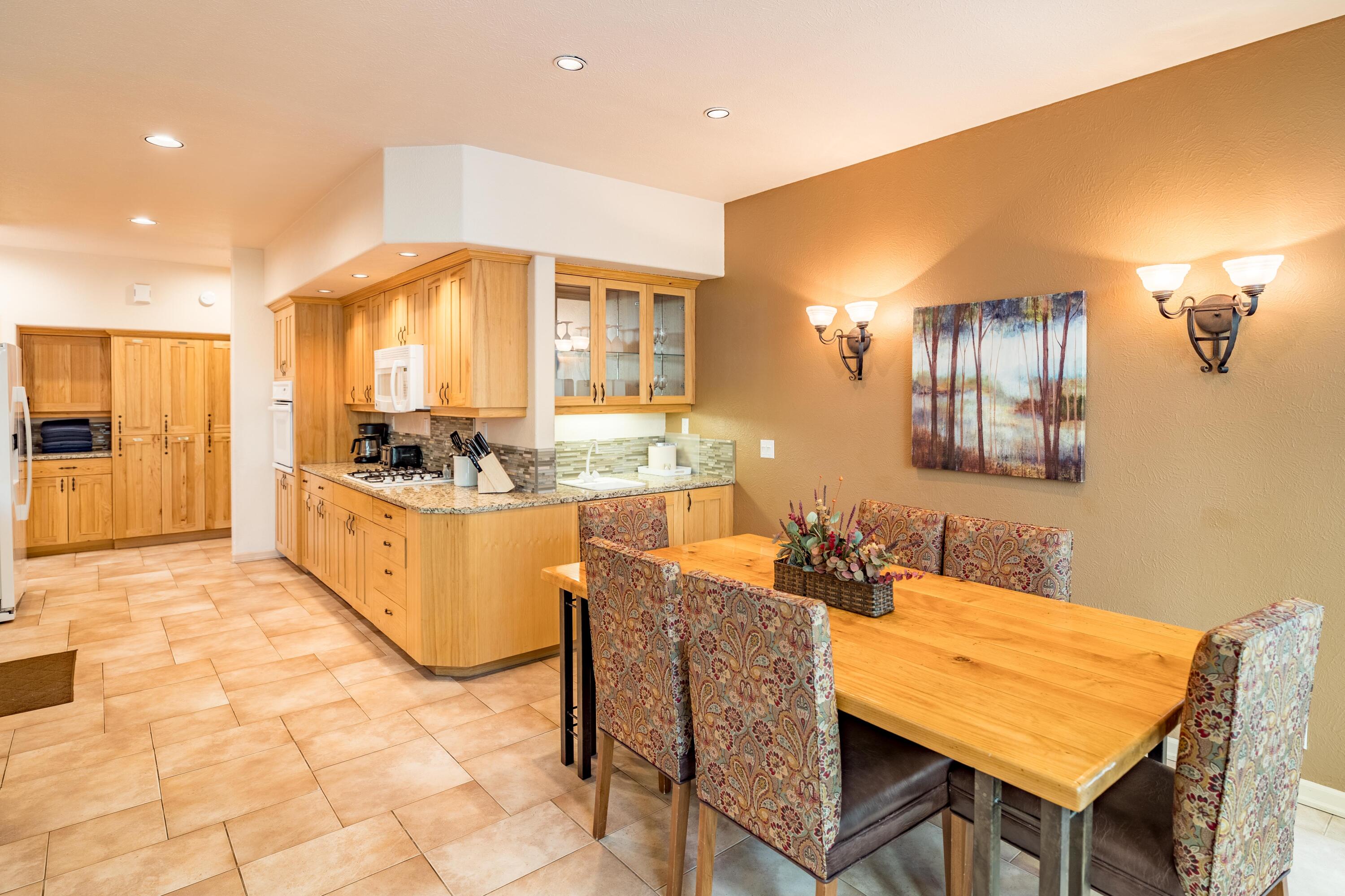 StoneTH - Residential