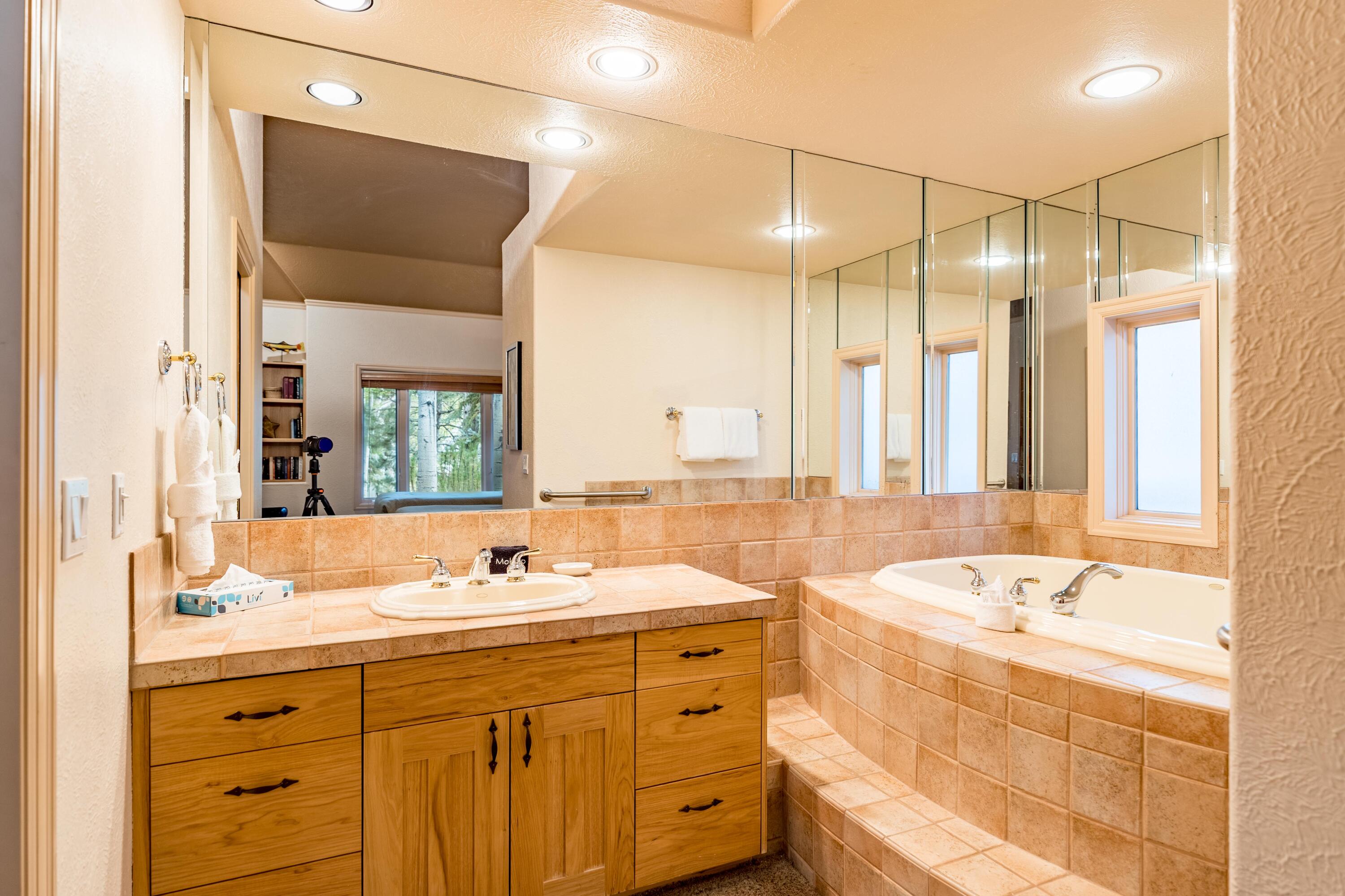 StoneTH - Residential