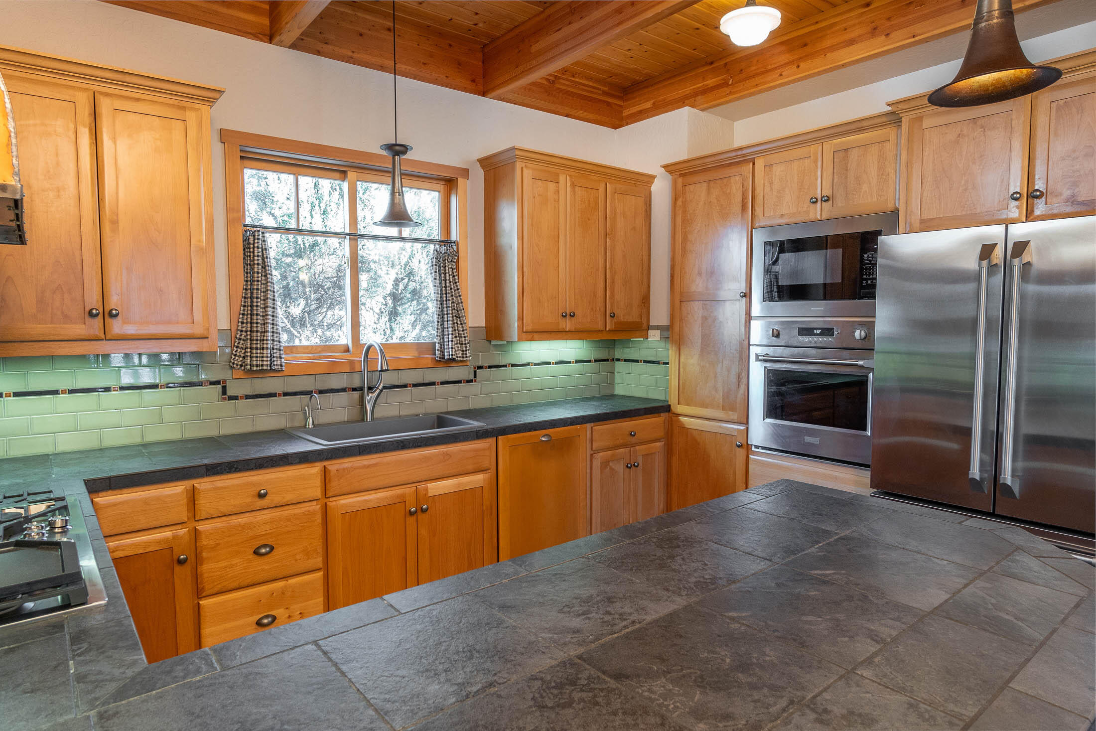 Metolius Meadows - Residential