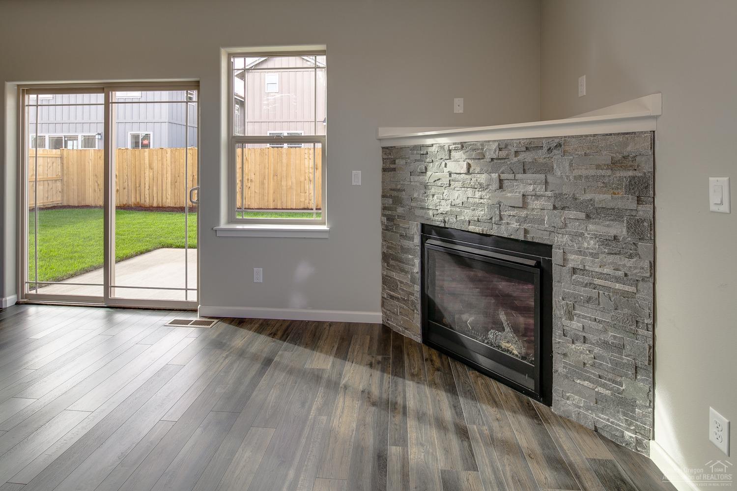 Fieldstone Crossing - Residential