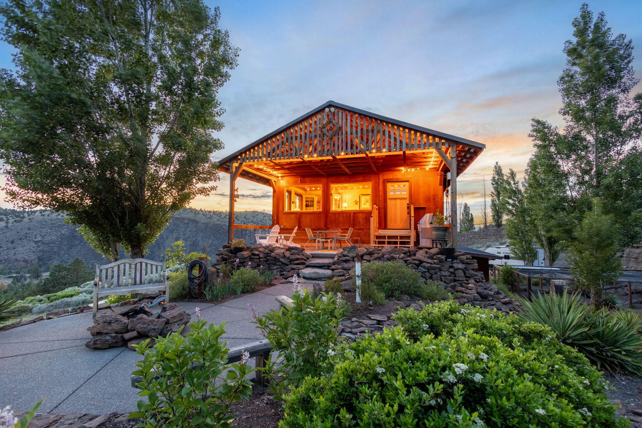 12450 NW Steelhead Falls Drive