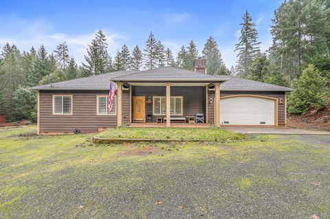 Tiny photo for 419 Idlewild Drive, Cave Junction, OR 97523 (MLS # 220213310)