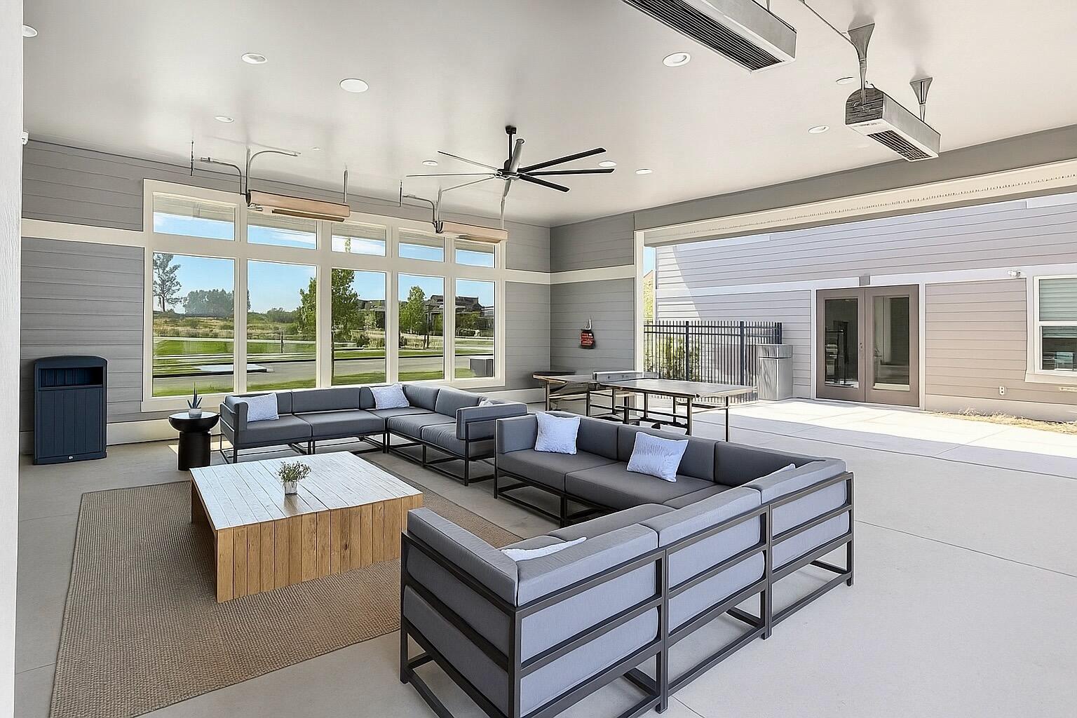 Petrosa - Residential