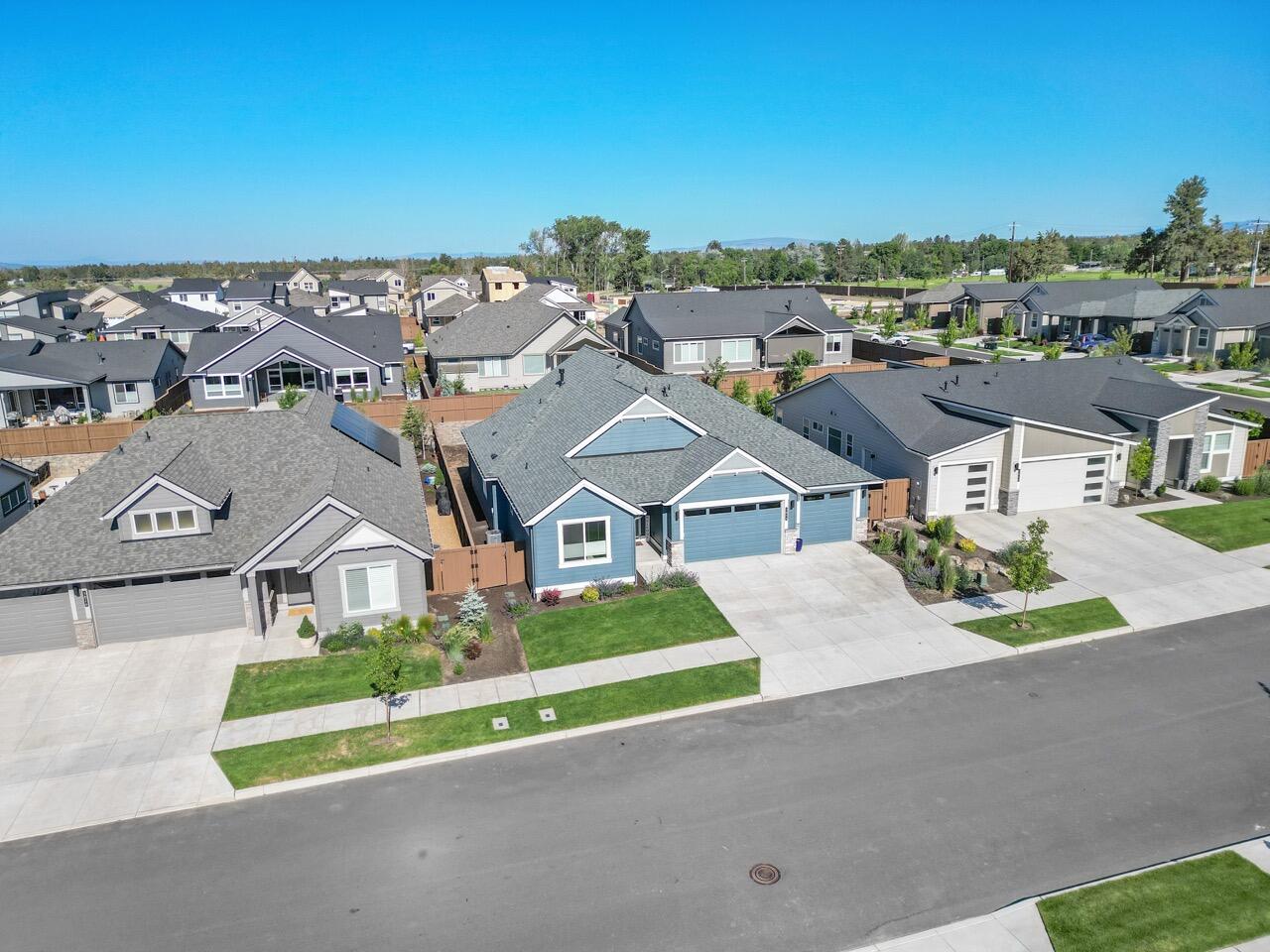 Petrosa - Residential