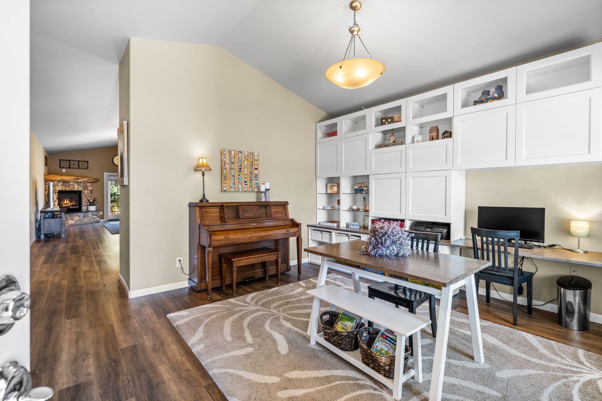 Hollow Pine Estate - Residential