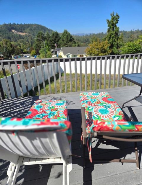 Tiny photo for 212 Wagon Wheel Drive, Grants Pass, OR 97527 (MLS # 220213080)