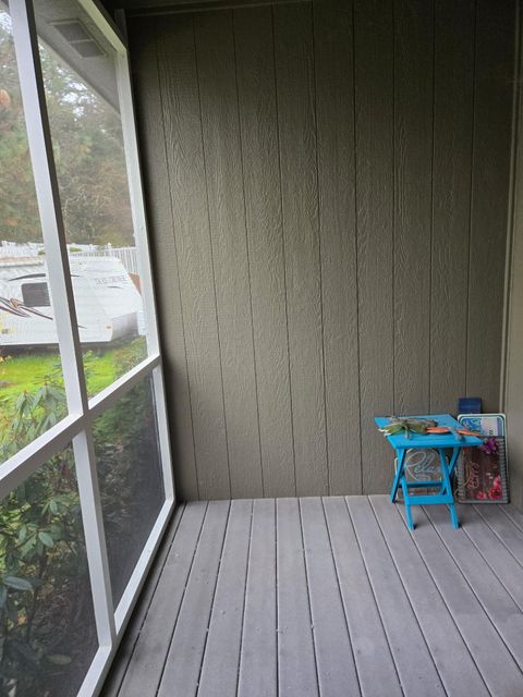 Tiny photo for 212 Wagon Wheel Drive, Grants Pass, OR 97527 (MLS # 220213080)