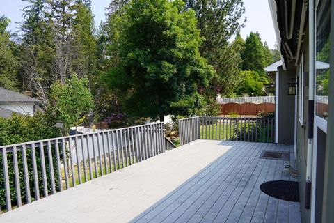 Tiny photo for 212 Wagon Wheel Drive, Grants Pass, OR 97527 (MLS # 220213080)